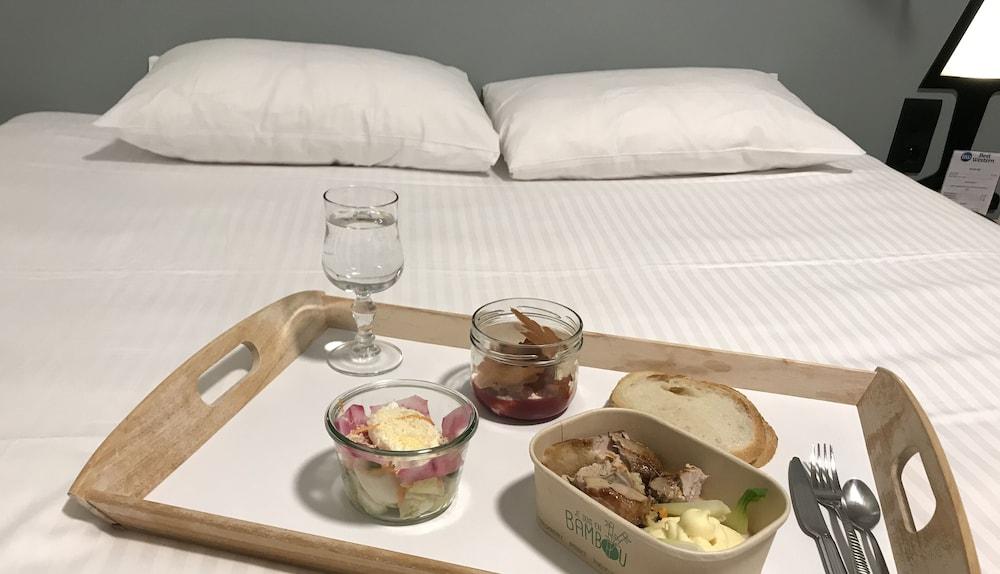Best Western Hotel De Paris Laval  Eksteriør billede